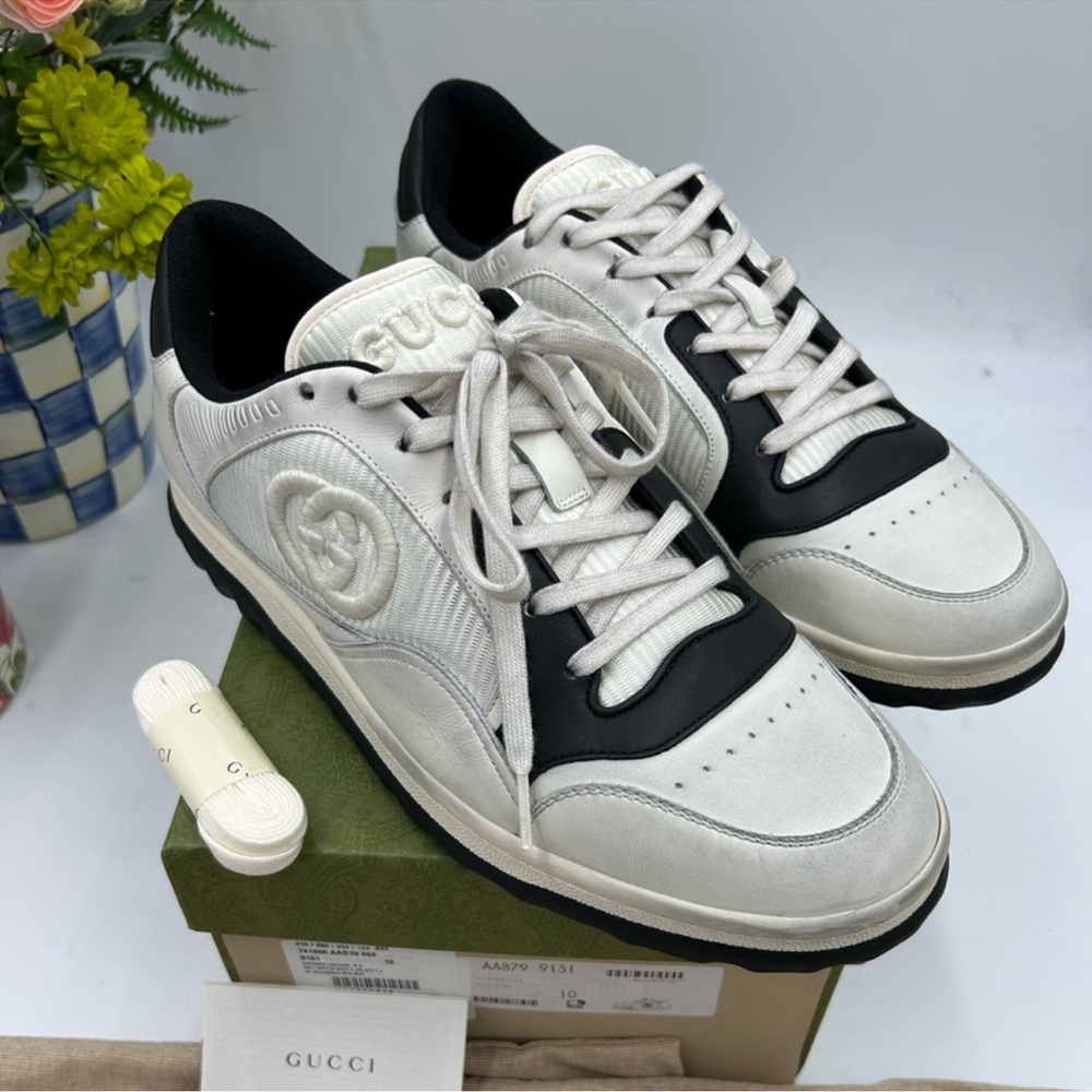 Men’s Gucci MAC 80 low top leather sneakers size 10 fits 10.5 US. Made in Italy.